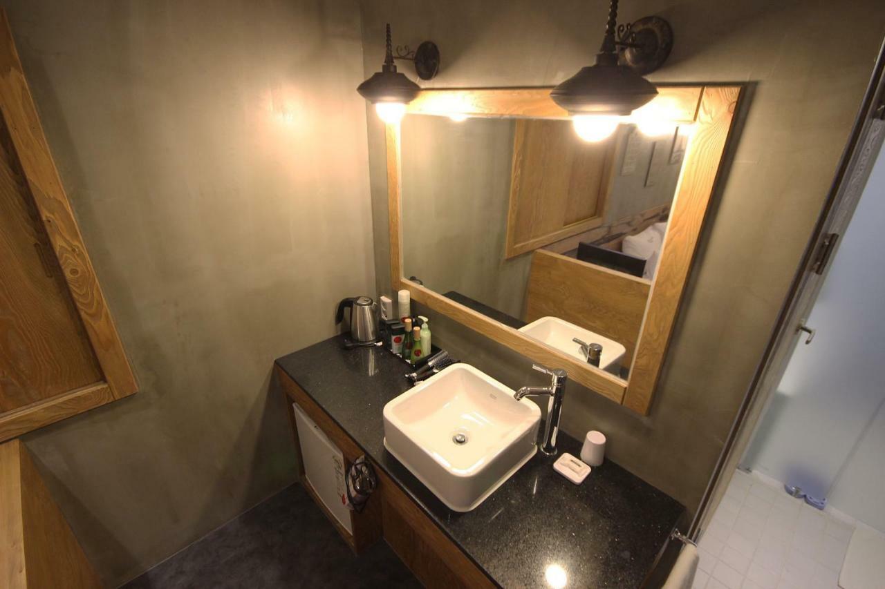Hotel Yaja Dongnae Пусан Екстер'єр фото